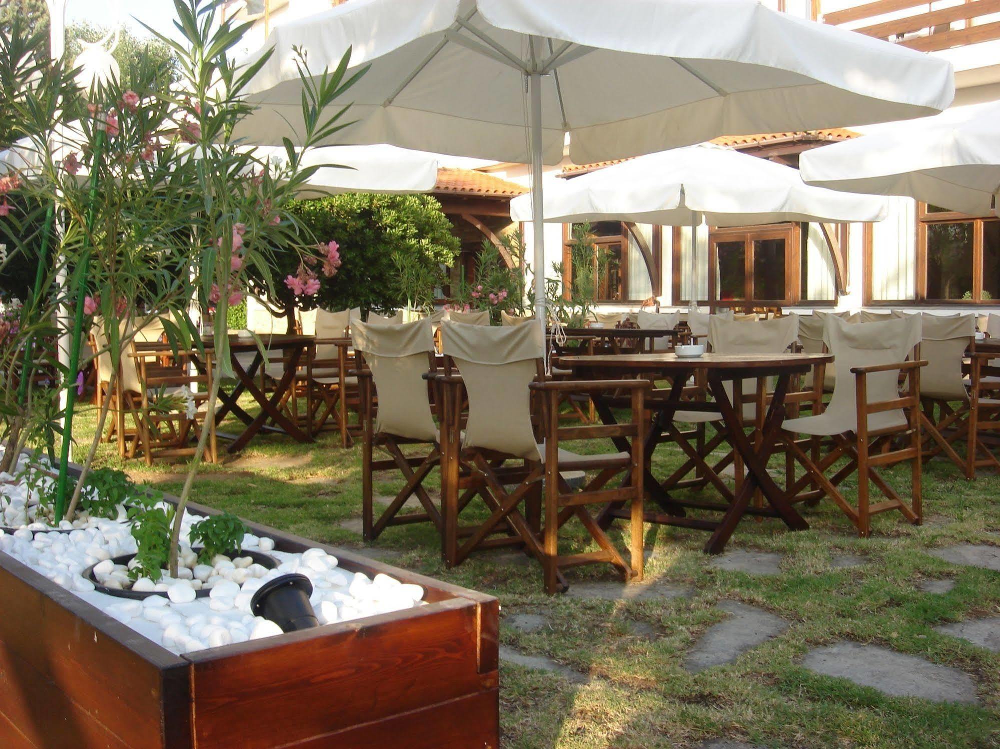 Rodopi Hotel Komotiní Extérieur photo